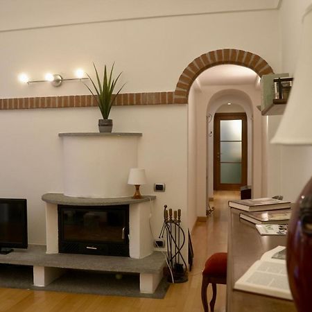 شقة La Casa Di Anita آستي المظهر الخارجي الصورة